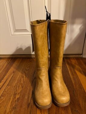 NWT No Boundaries cow girl boots size 10W